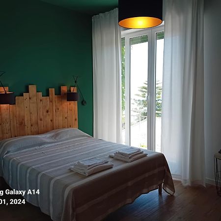 B&B Villa Shiverty Пьеве-Лигуре Экстерьер фото